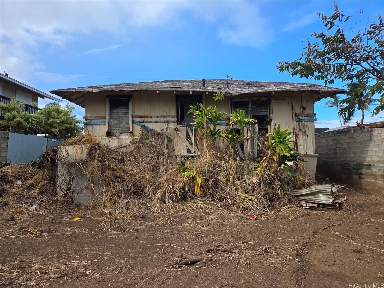 54-016  Pipilani Place Hauula, Kaneohe home - photo 4 of 18