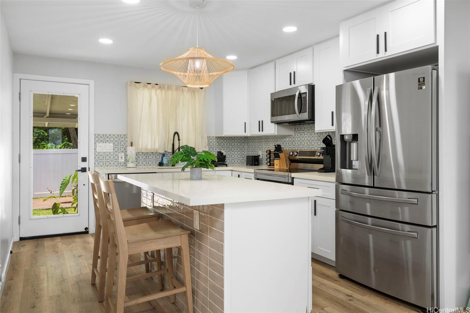 54-100  Kamehameha Hwy Hauula, Kaneohe home - photo 9 of 25