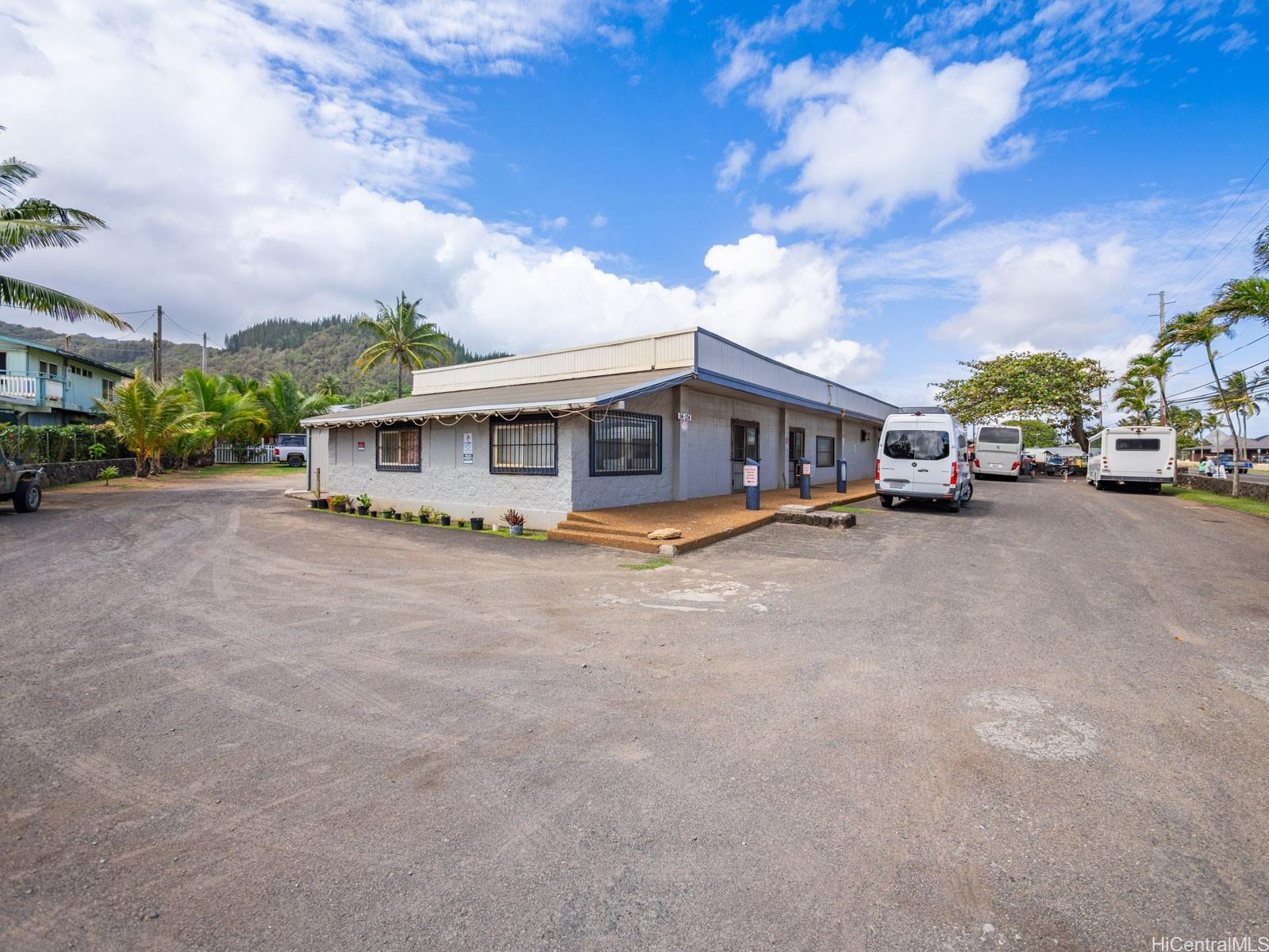 54-124 & 54-126B Kamehameha Hwy Hauula Oahu commercial real estate photo9 of 13