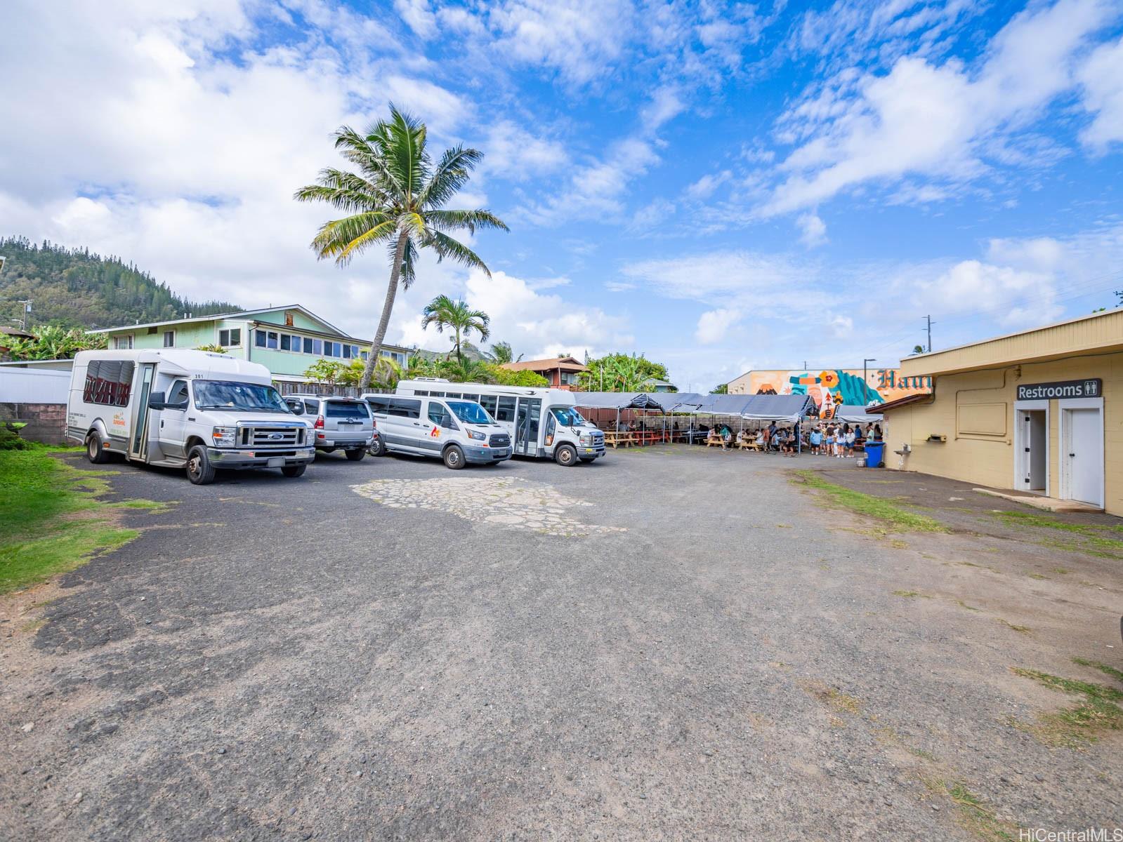 54-124 & 54-126B Kamehameha Hwy Hauula Oahu commercial real estate photo10 of 13