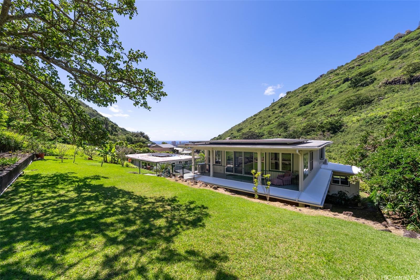 5417  Kilauea Place Waialae Nui Vly, Diamond Head home - photo 21 of 25