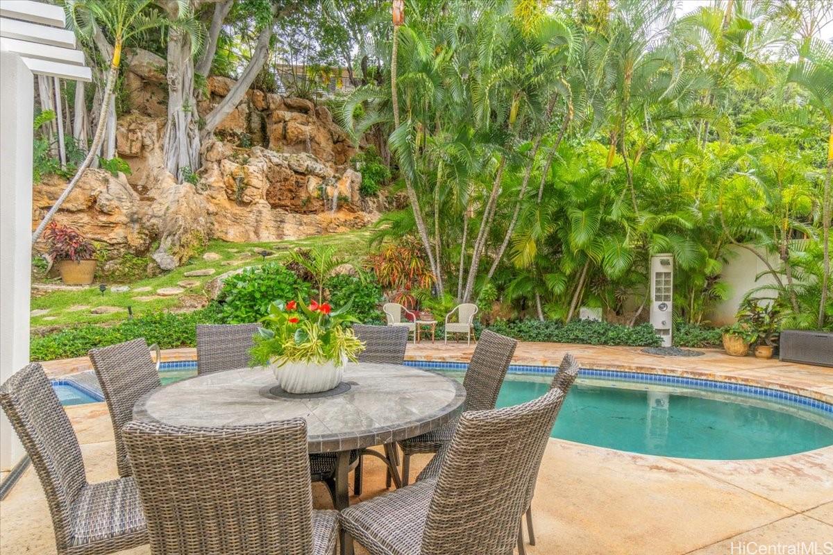 542  Ahina Street Kahala Area, Diamond Head home - photo 15 of 25