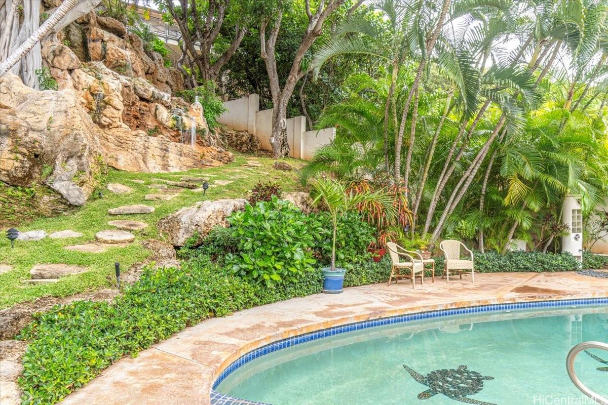 542  Ahina Street Kahala Area, Diamond Head home - photo 19 of 25