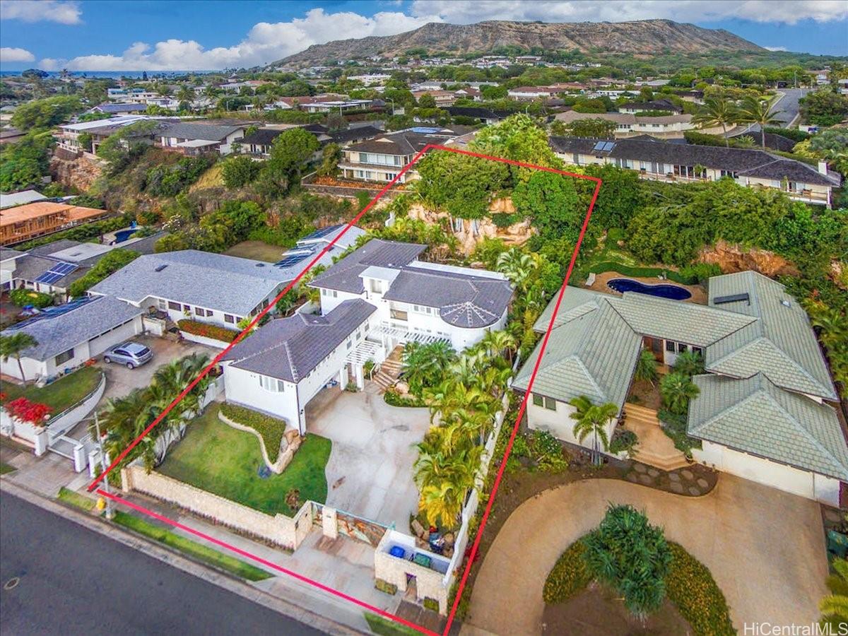 542  Ahina Street Kahala Area, Diamond Head home - photo 22 of 25