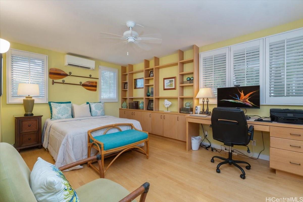 542  Ahina Street Kahala Area, Diamond Head home - photo 9 of 25