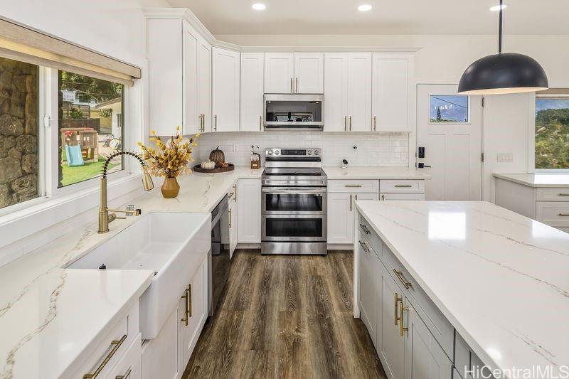 54-222  Hauula Homestead Road Hauula, Kaneohe home - photo 7 of 22