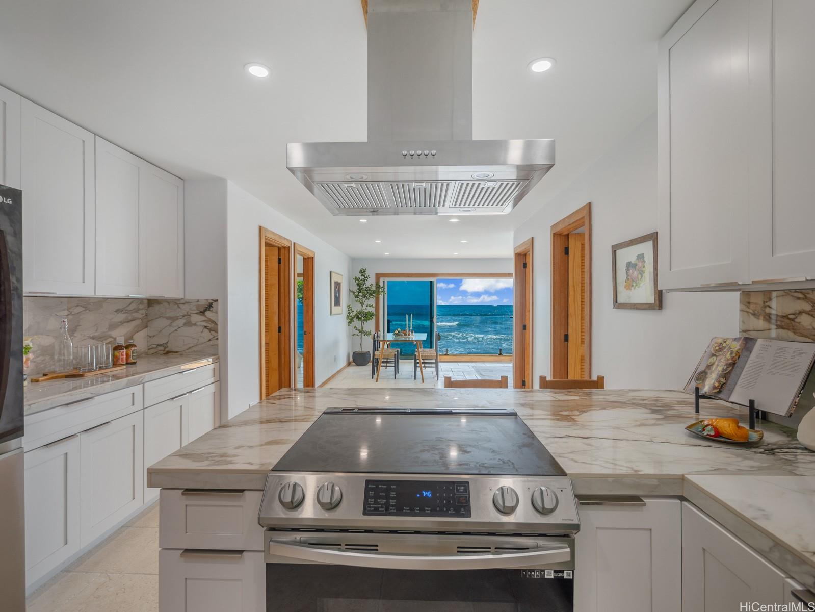 54-223  Kamehameha Hwy Hauula, Kaneohe home - photo 15 of 25