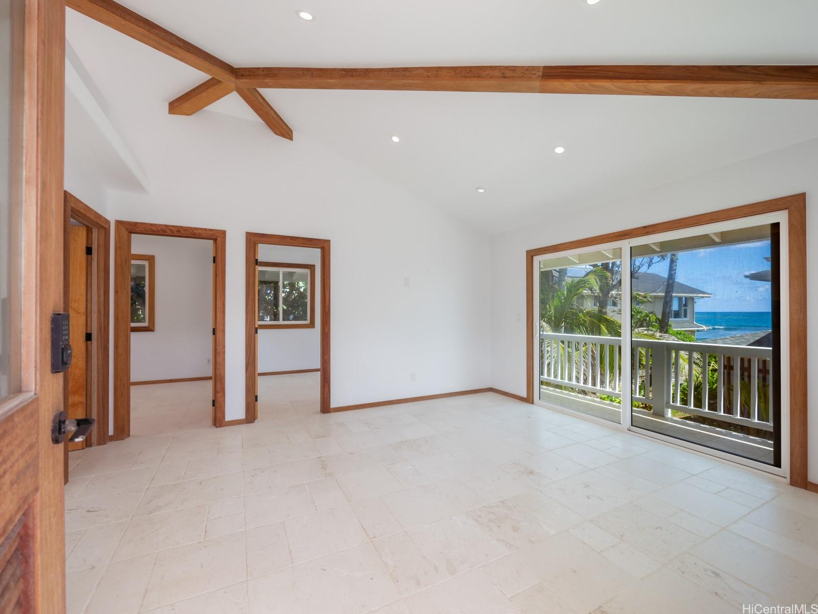 54-223  Kamehameha Hwy Hauula, Kaneohe home - photo 23 of 25