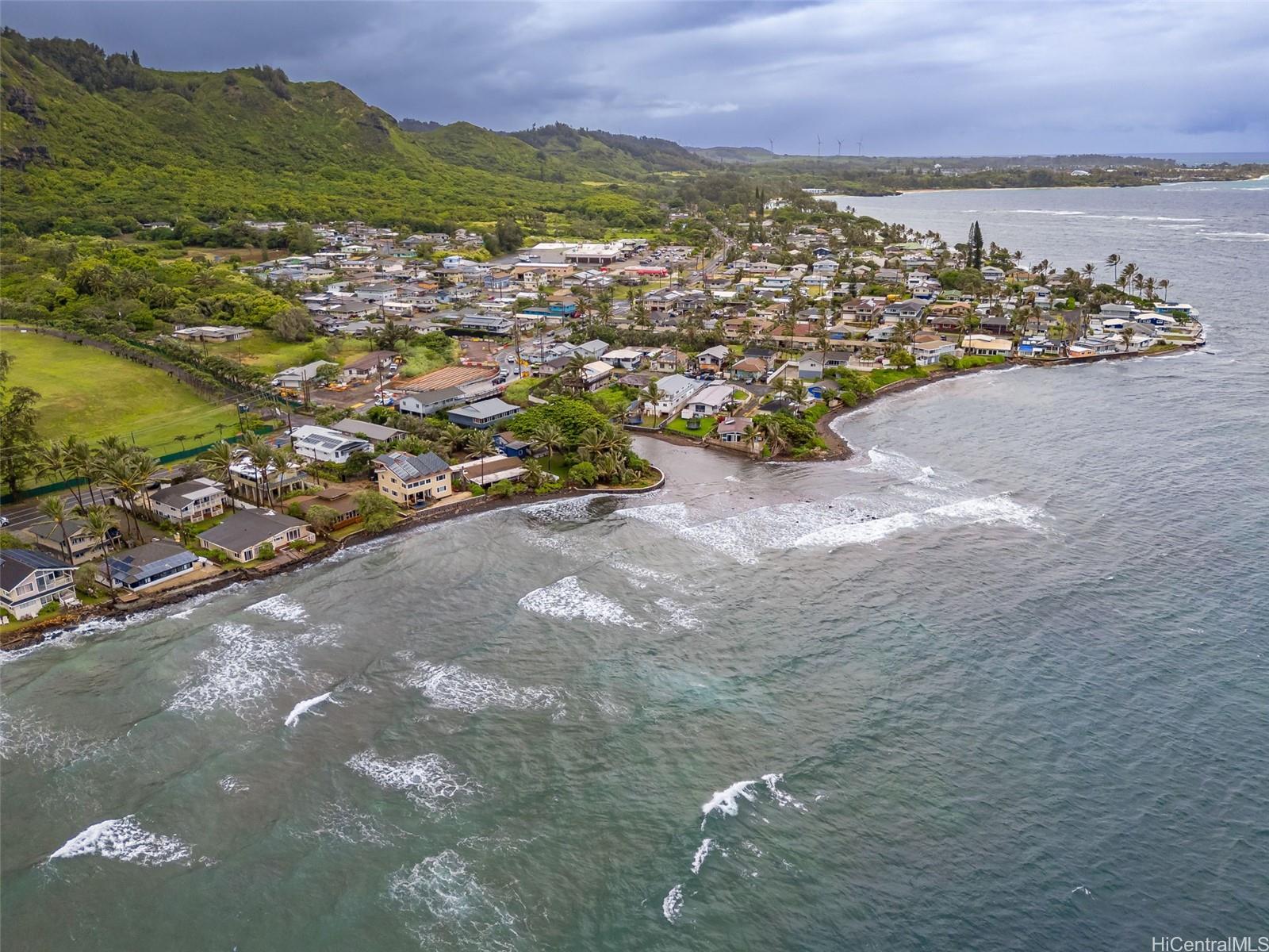 54-233  Kamehameha Hwy Hauula, Kaneohe home - photo 4 of 25