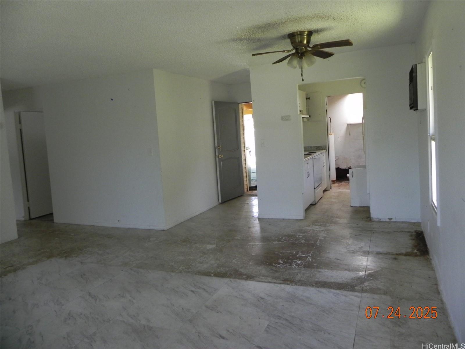 54-286  Hauula Homestead Road Hauula, Kaneohe home - photo 12 of 19