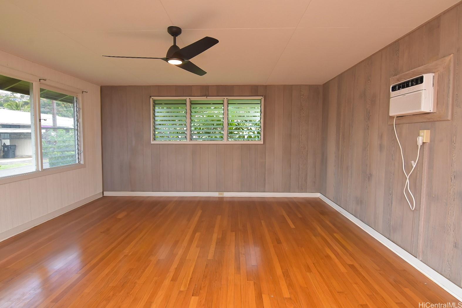 543  Judd Street Liliha, Honolulu home - photo 5 of 24