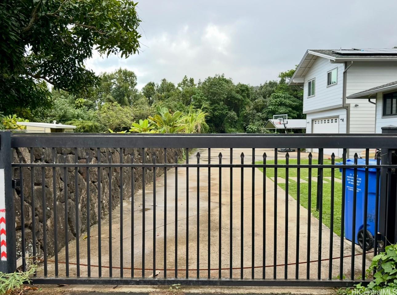 54-40  Kukuna Road Hauula, Kaneohe home - photo 6 of 25