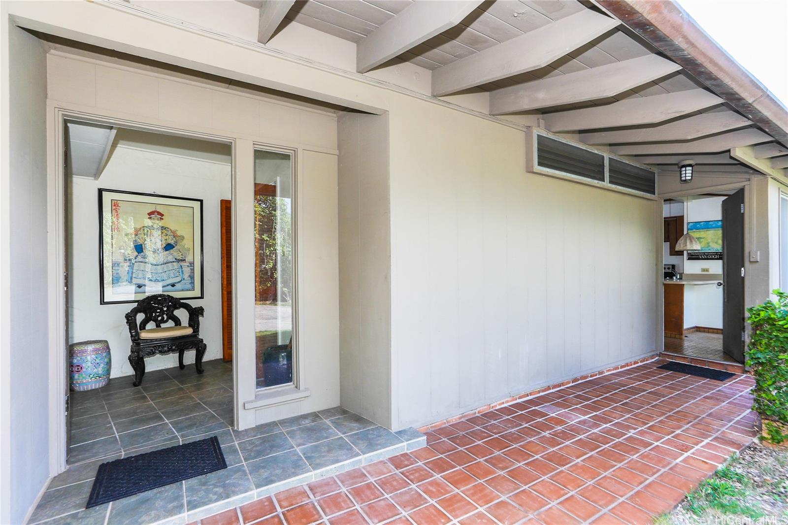 5446  Kirkwood Place Aina Haina Area, Diamond Head home - photo 19 of 25