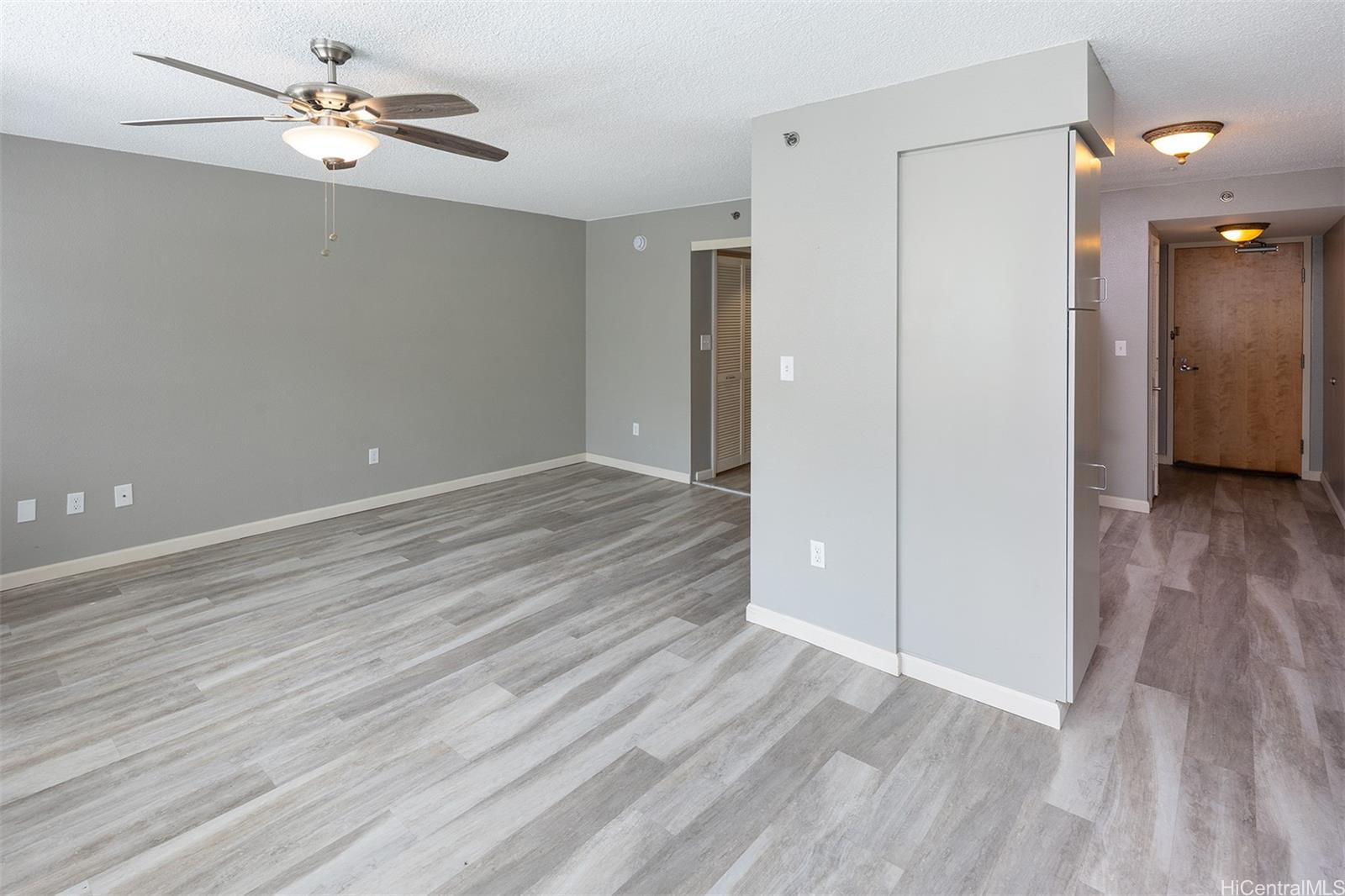 545 Queen St Honolulu - Rental - photo 4 of 12