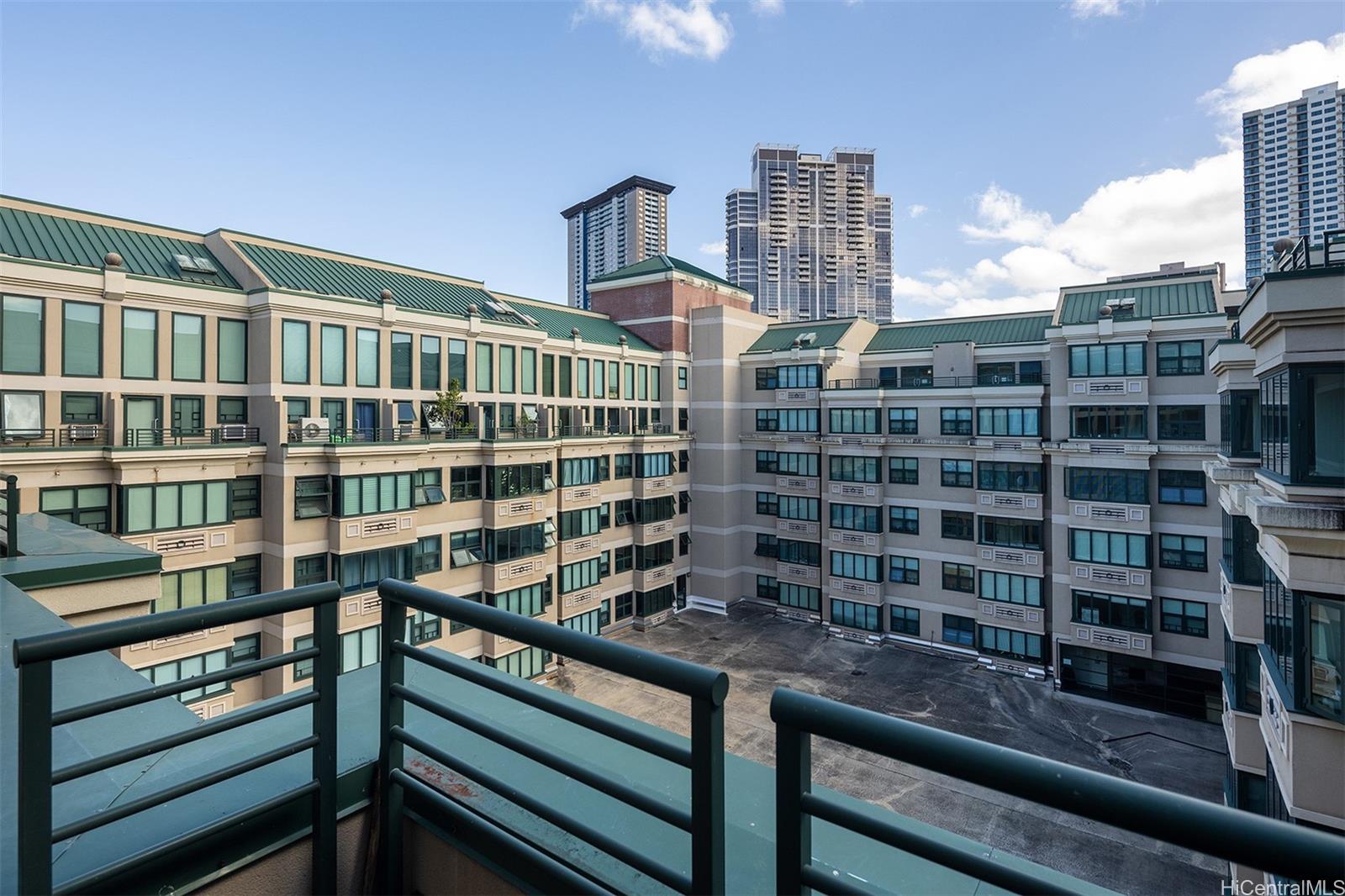 545 Queen St Honolulu - Rental - photo 12 of 13