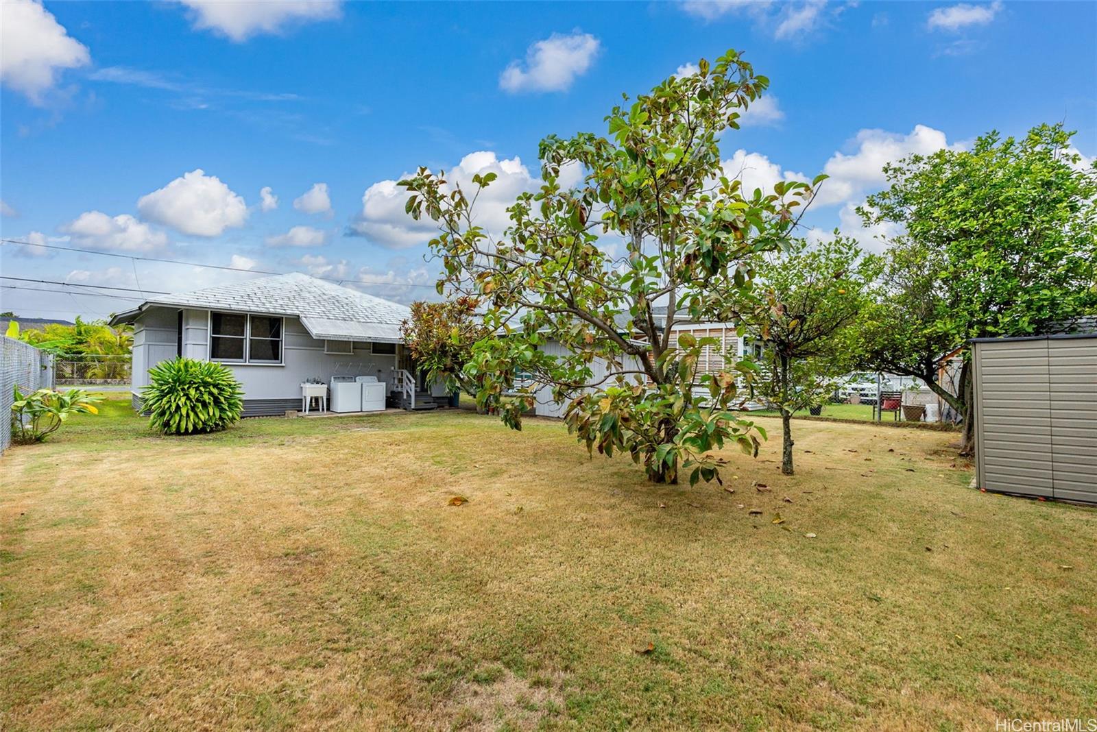 548  Kuaaina Way Coconut Grove, Kailua home - photo 17 of 20