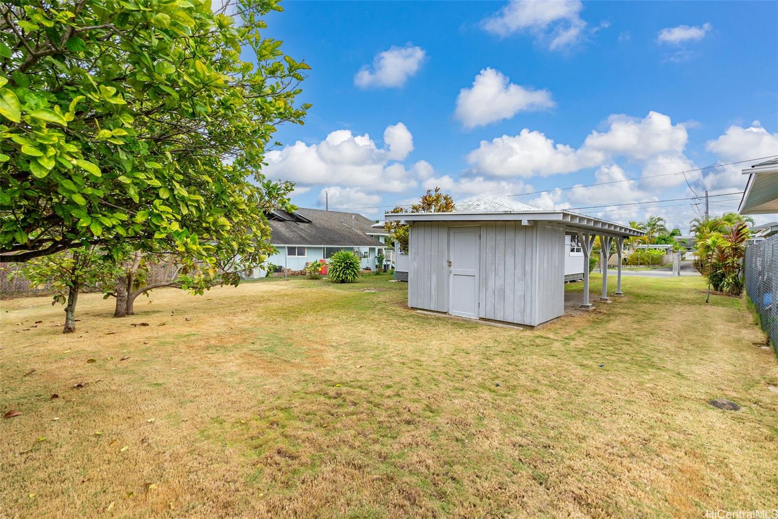 548  Kuaaina Way Coconut Grove, Kailua home - photo 18 of 20