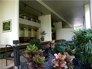 Nuuanu Brookside condo # 1404, Honolulu, Hawaii - photo 8 of 11
