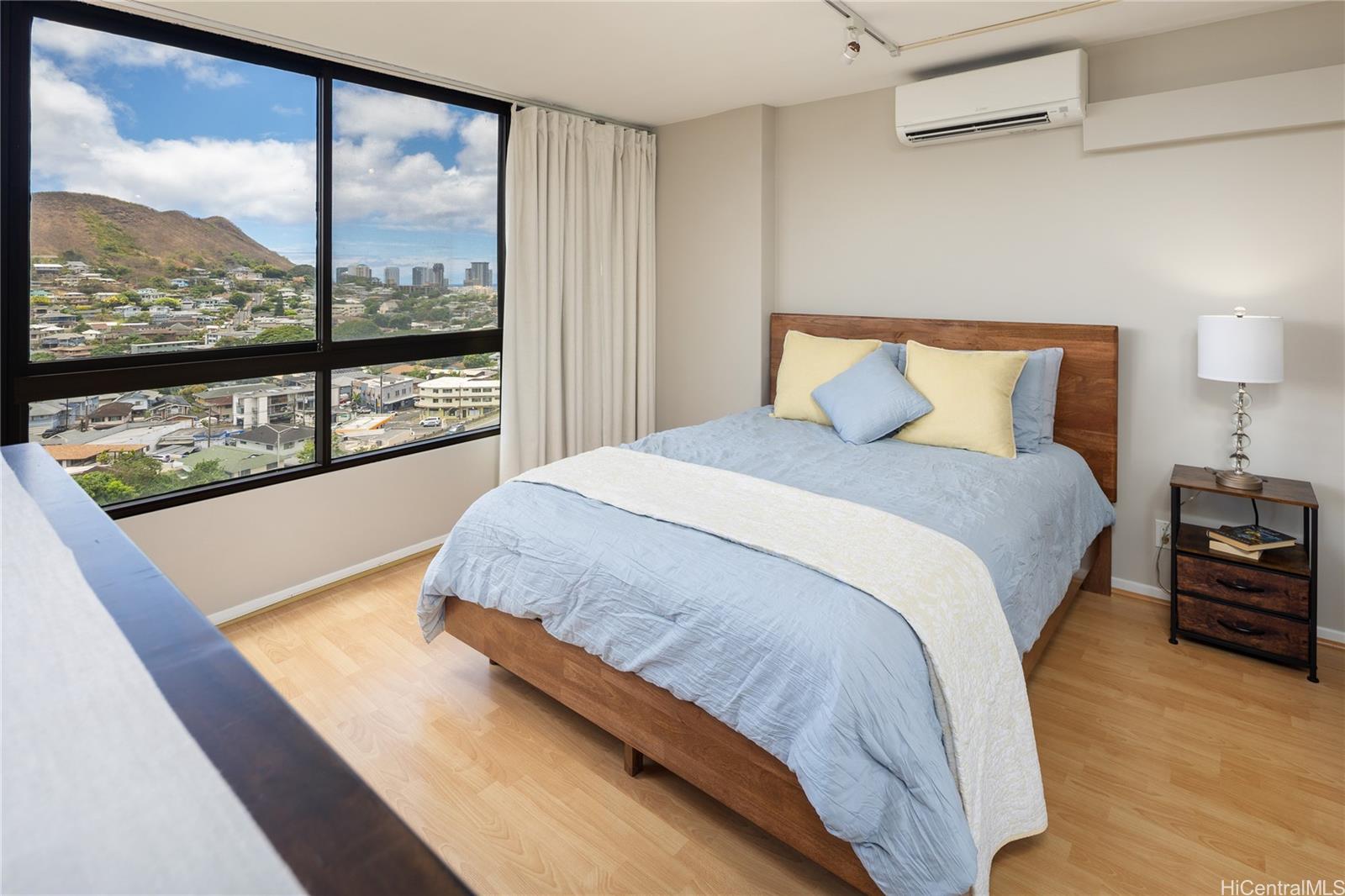 NUUANU BROOKSIDE condo # 1501, Honolulu, Hawaii - photo 8 of 22