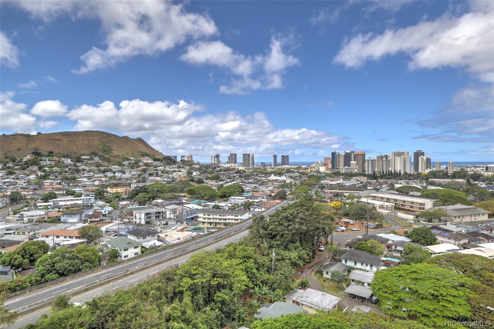 Nuuanu Brookside 1703, 55 Judd Street Honolulu 345k Nuuanulower condo