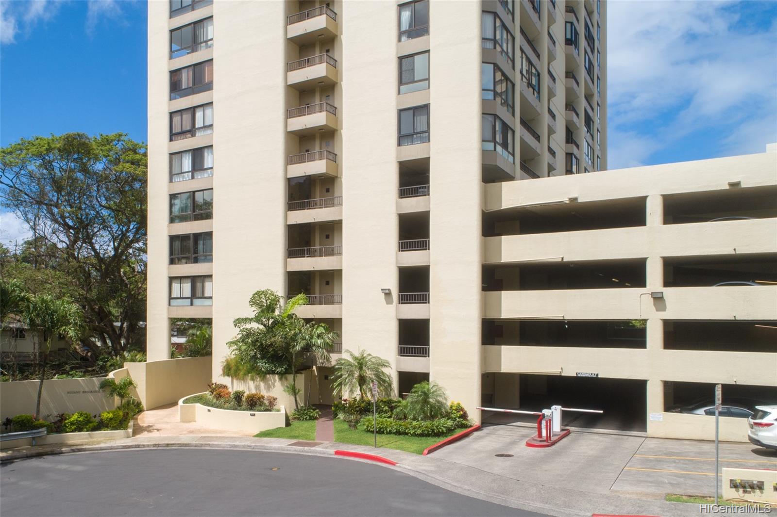 Nuuanu Brookside 1703, 55 Judd Street Honolulu 345k Nuuanulower condo