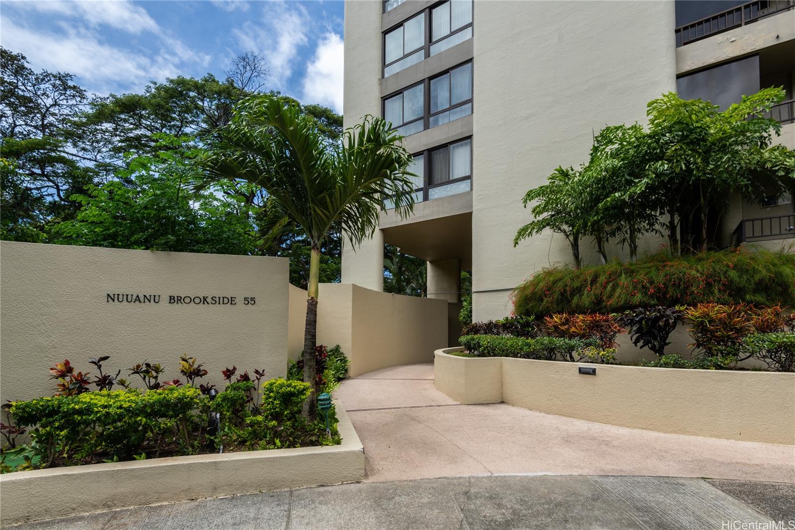 Nuuanu Brookside condo # 1704, Honolulu, Hawaii - photo 12 of 16