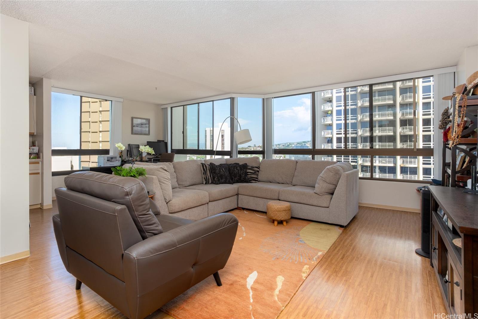 Nuuanu Brookside 1807, 55 Judd Street, Honolulu Nuuanulower