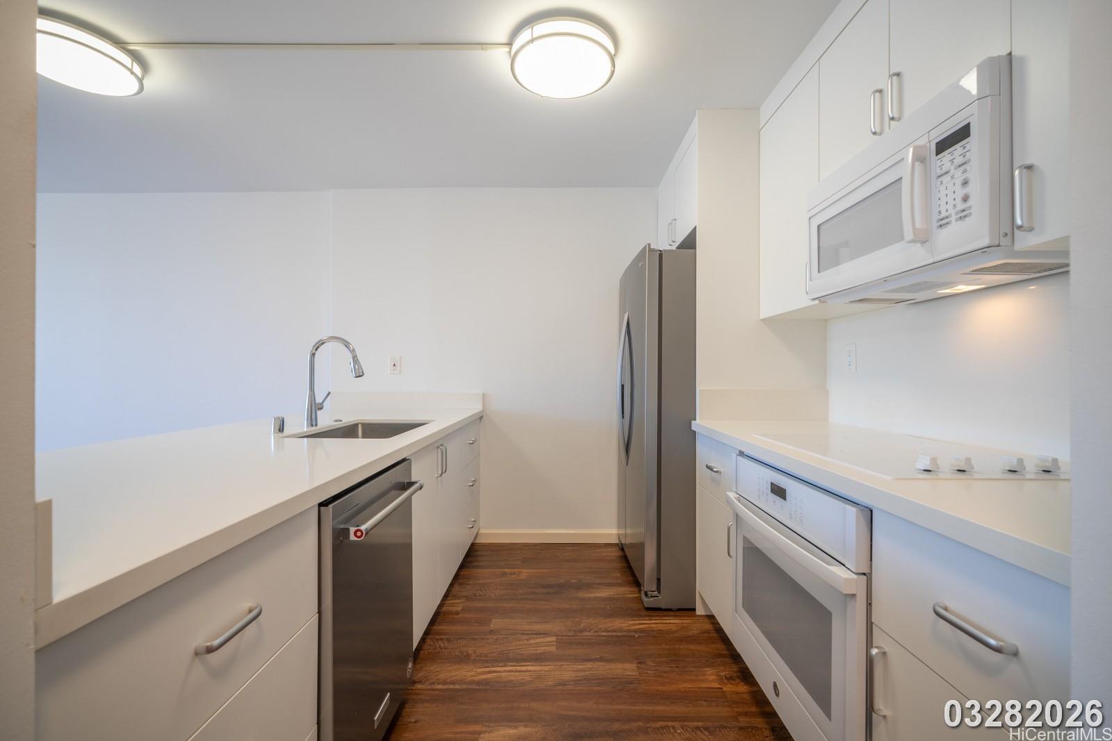 55 S Judd St Honolulu - Rental - photo 14 of 25