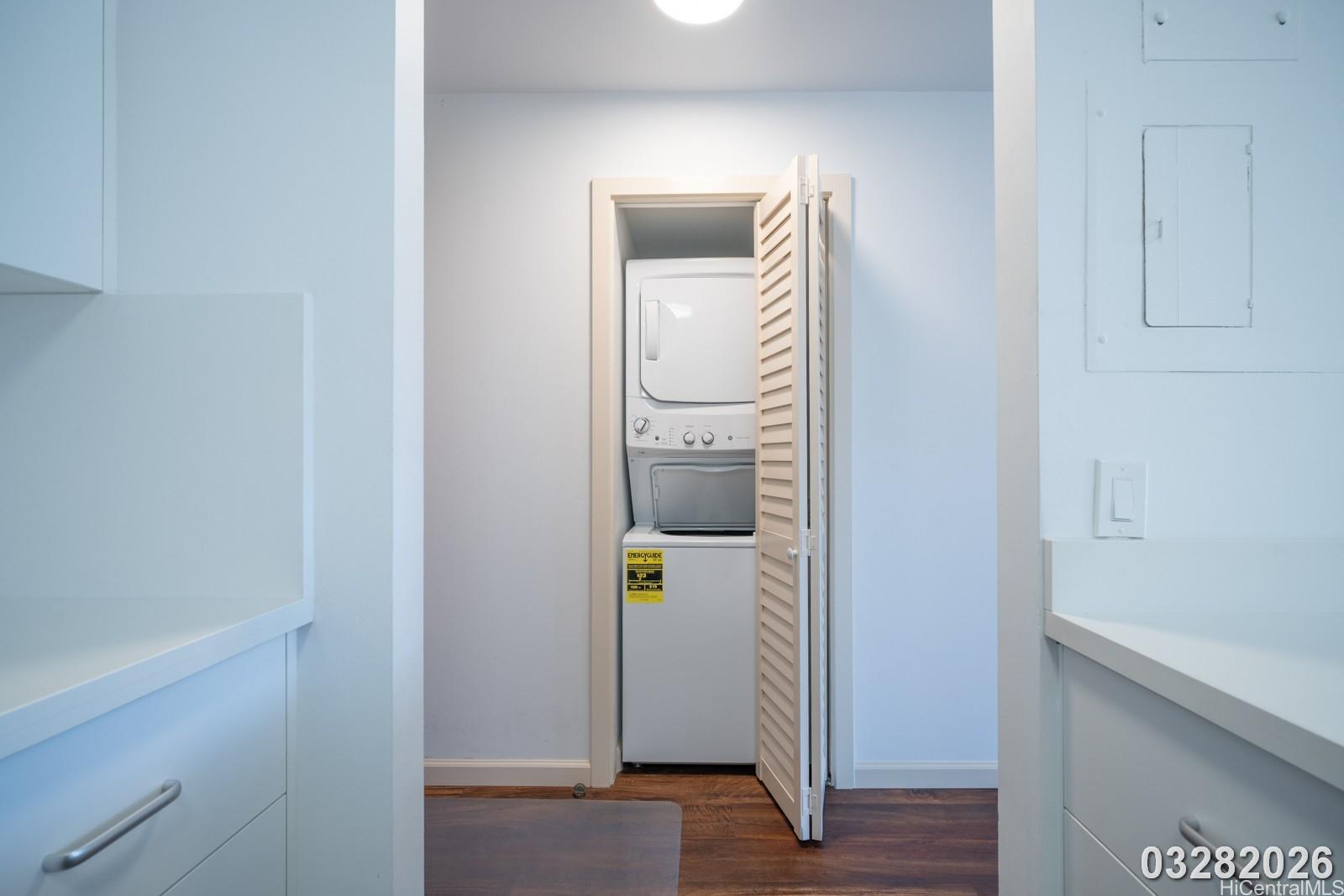 55 S Judd St Honolulu - Rental - photo 16 of 25