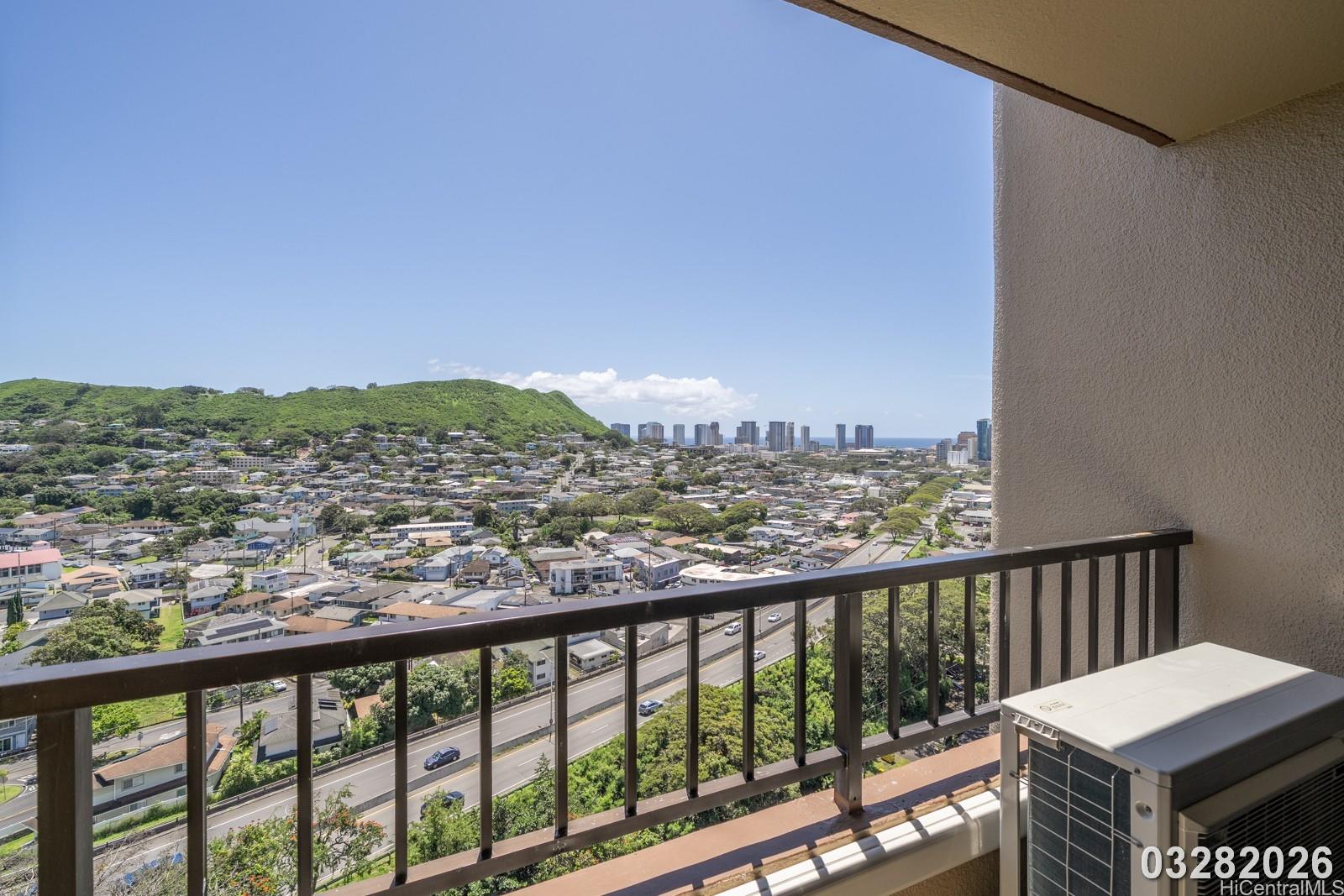 55 S Judd St Honolulu - Rental - photo 7 of 25