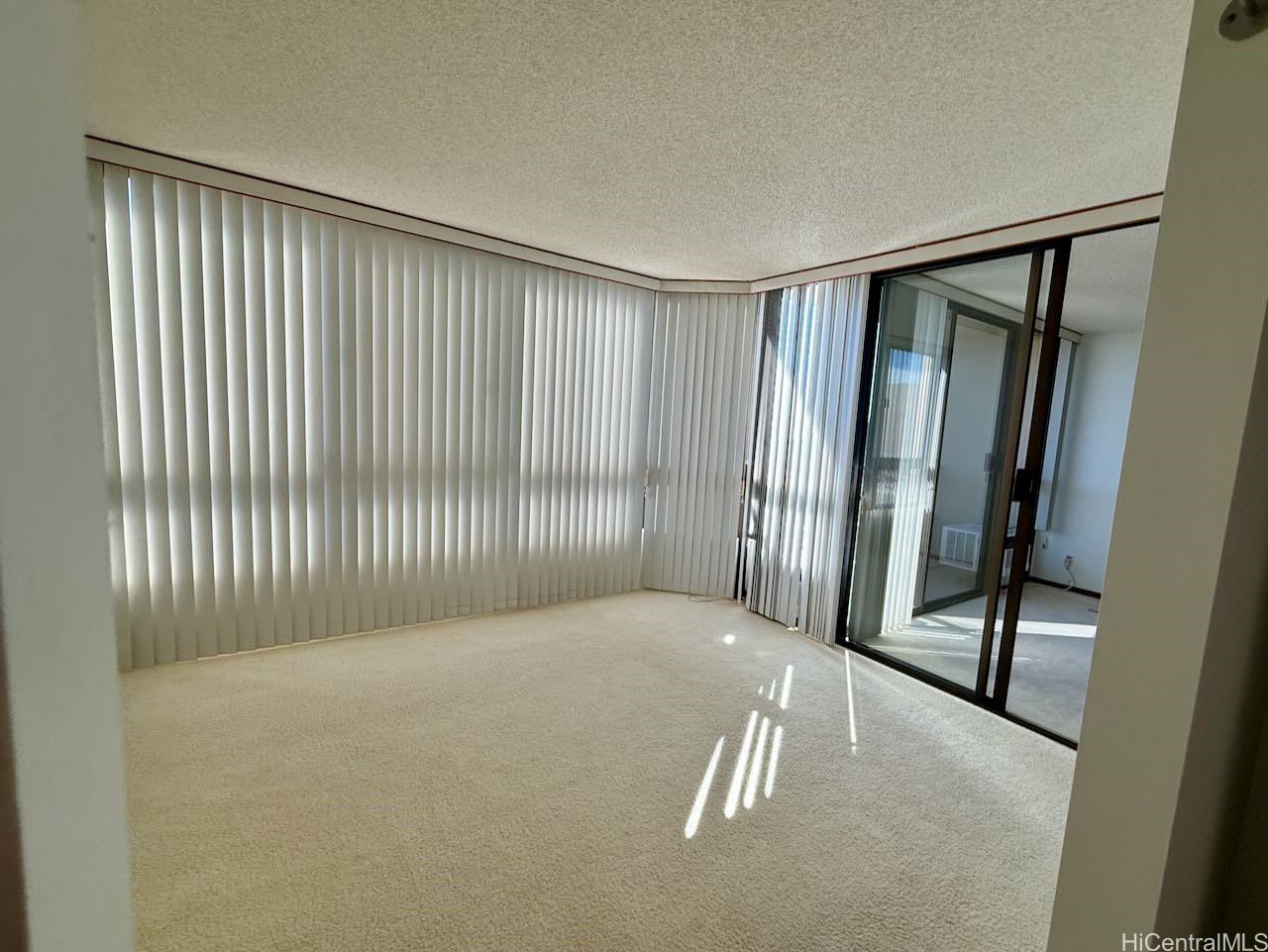 55 S Judd St Honolulu - Rental - photo 2 of 22