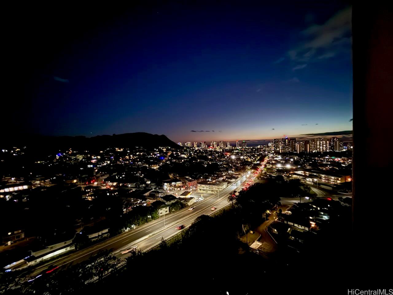 55 S Judd St Honolulu - Rental - photo 17 of 22