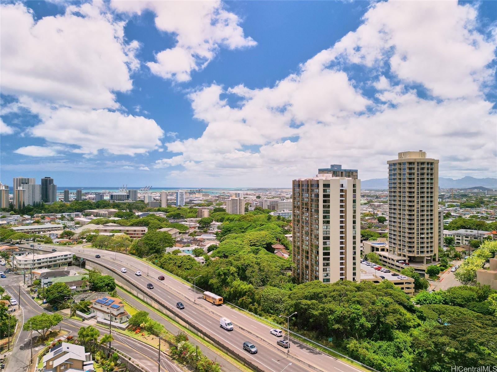 Nuuanu Brookside condo # 2206, Honolulu, Hawaii - photo 11 of 15