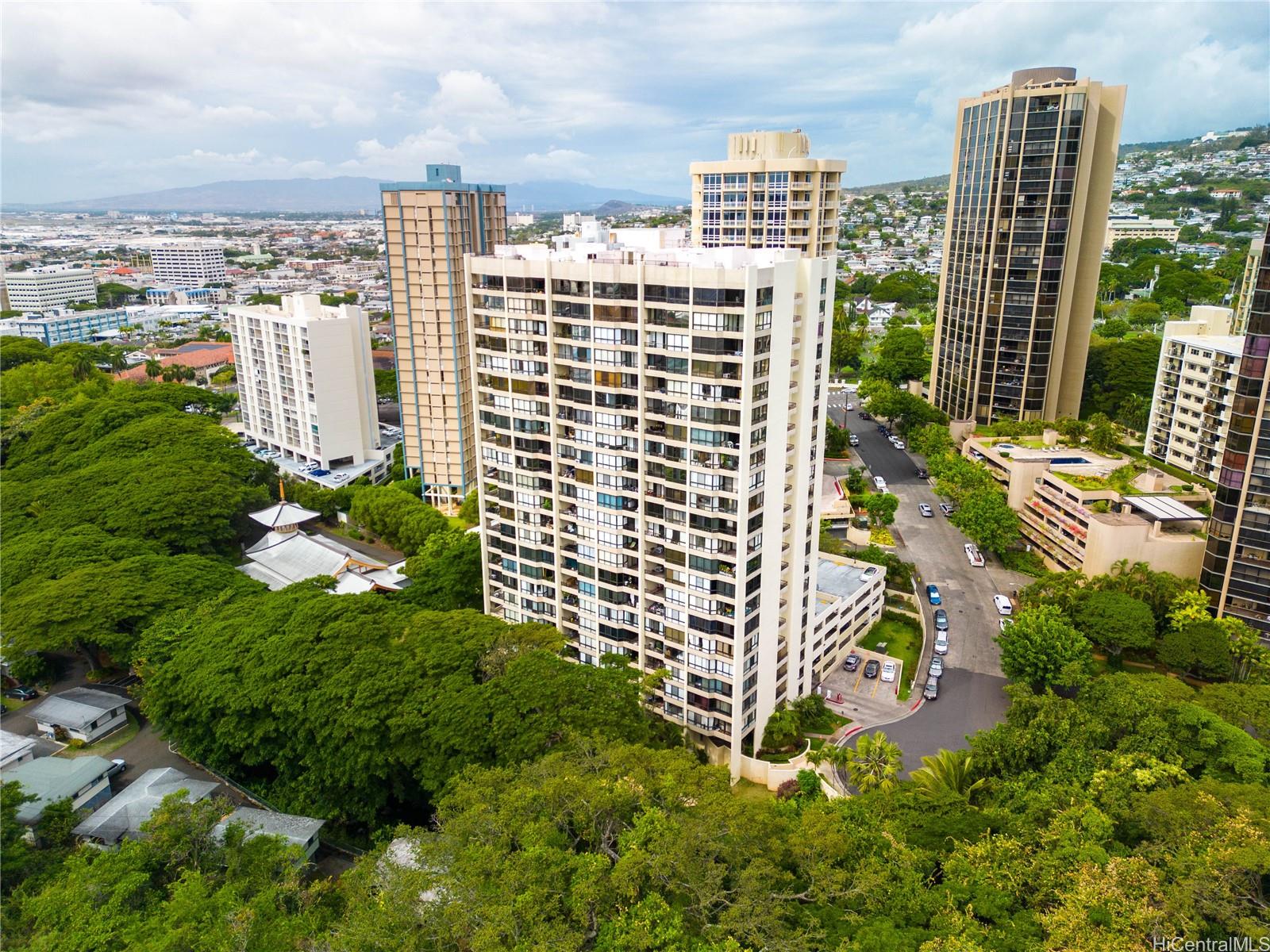 Nuuanu Brookside condo # 608, Honolulu, Hawaii - photo 2 of 25