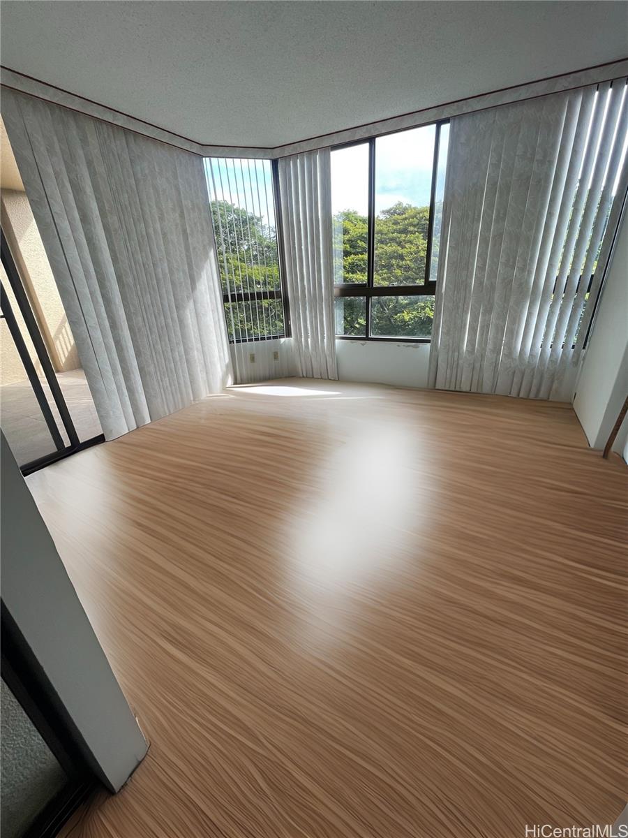 Nuuanu Brookside condo # 705, Honolulu, Hawaii - photo 12 of 23