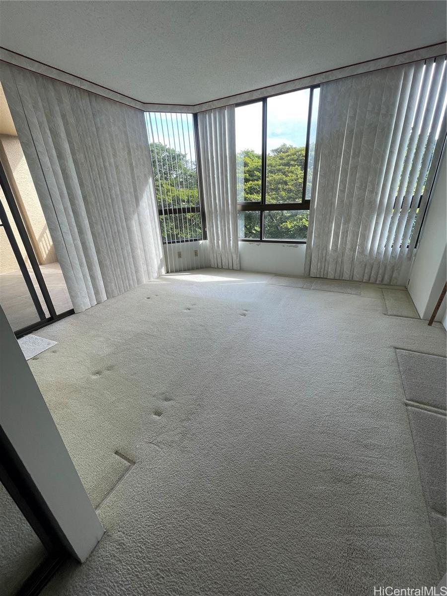 Nuuanu Brookside condo # 705, Honolulu, Hawaii - photo 13 of 23