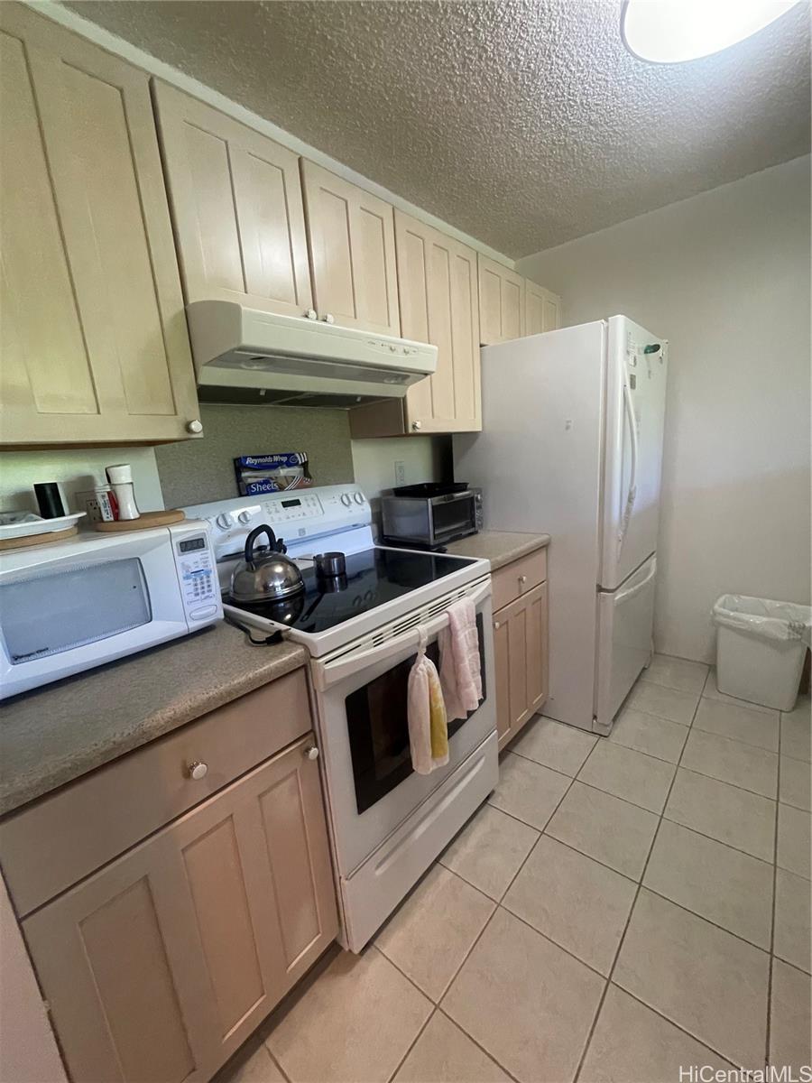 Nuuanu Brookside condo # 705, Honolulu, Hawaii - photo 14 of 23