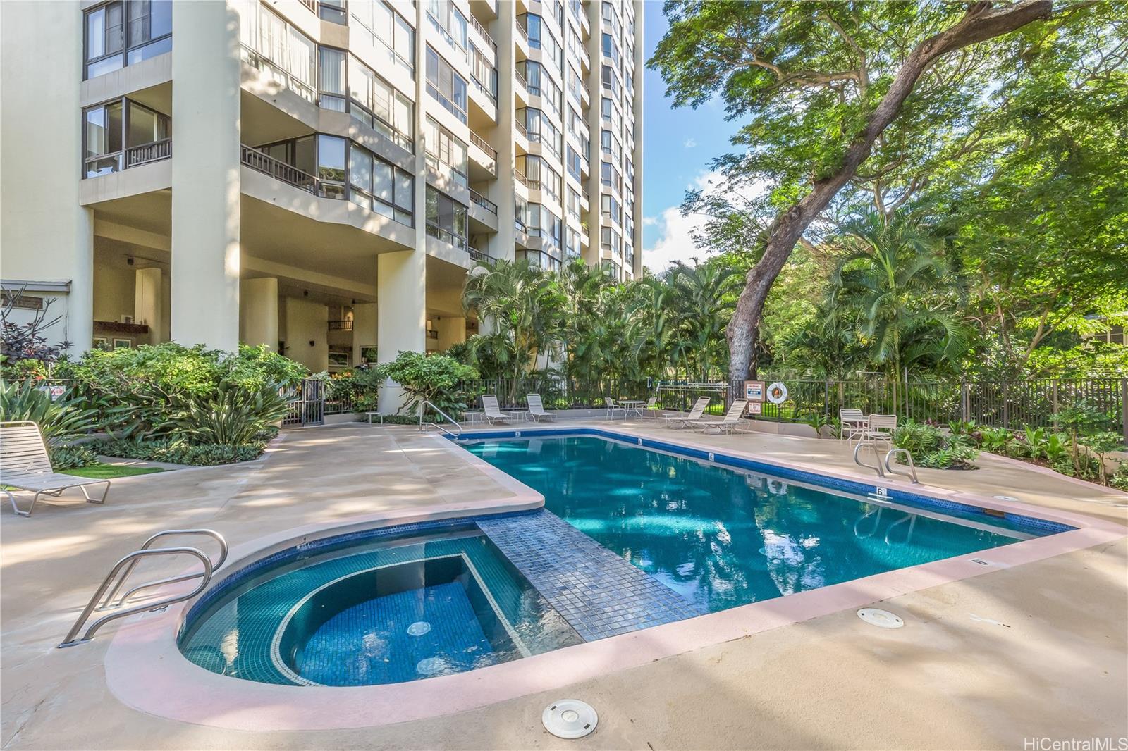 Nuuanu Brookside condo # 705, Honolulu, Hawaii - photo 17 of 23
