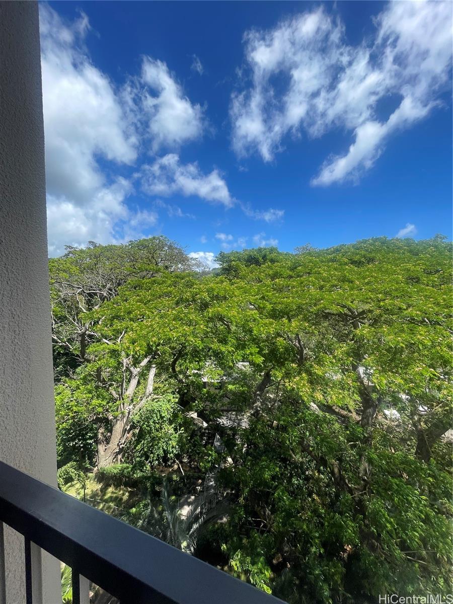 Nuuanu Brookside condo # 705, Honolulu, Hawaii - photo 9 of 15