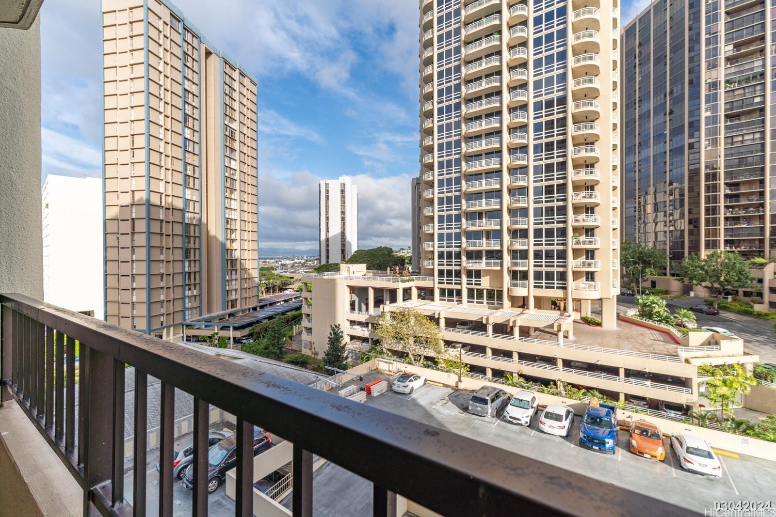 55 S Judd St Honolulu - Rental - photo 17 of 25