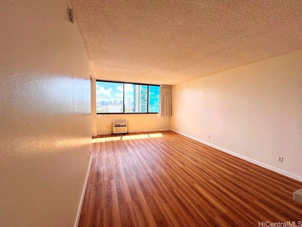 55 S Kukui St Honolulu - Rental - photo 6 of 24