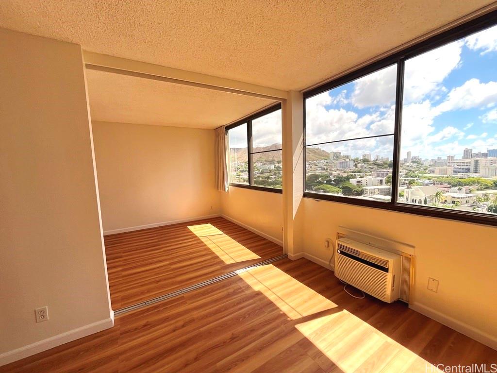 55 S Kukui St Honolulu - Rental - photo 8 of 24