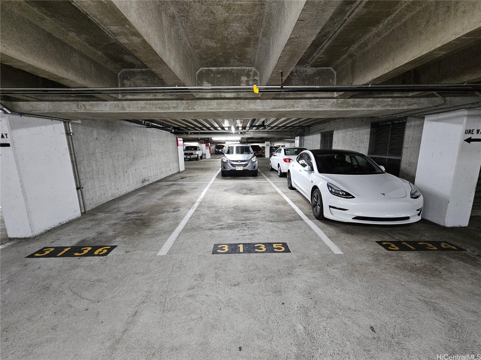 55 S Kukui St Honolulu - Rental - photo 11 of 25