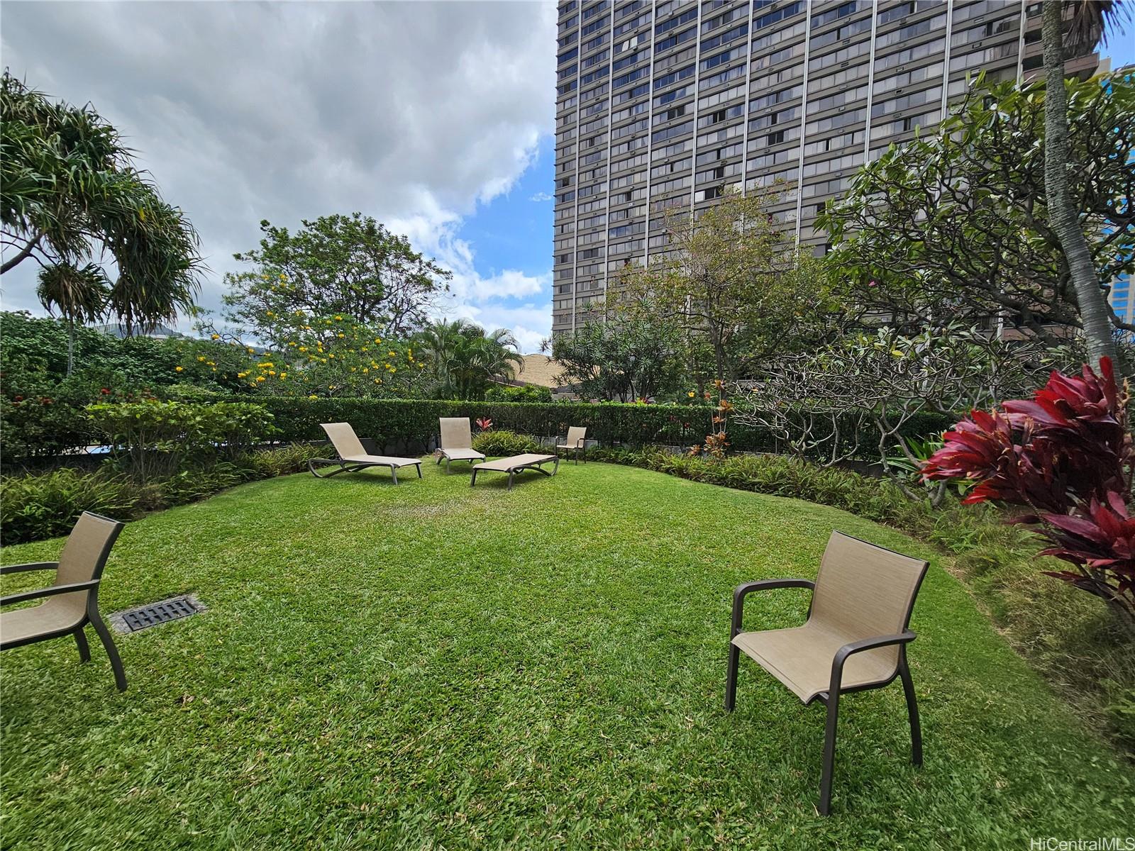 55 S Kukui St Honolulu - Rental - photo 24 of 25