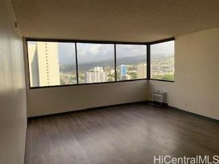 55 Kukui Street Honolulu - Rental - photo 4 of 18