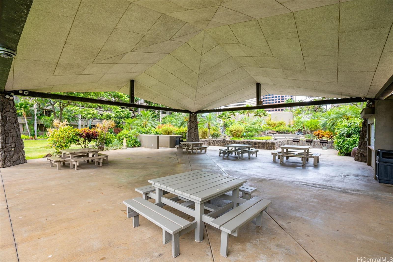 Kukui Plaza condo # D2412, Honolulu, Hawaii - photo 17 of 21