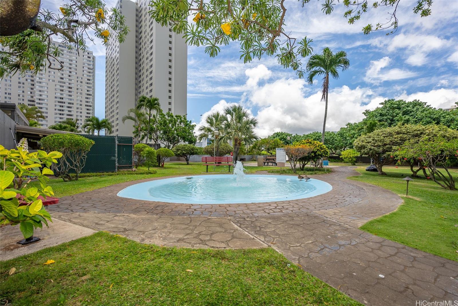 Kukui Plaza condo # D2412, Honolulu, Hawaii - photo 16 of 21