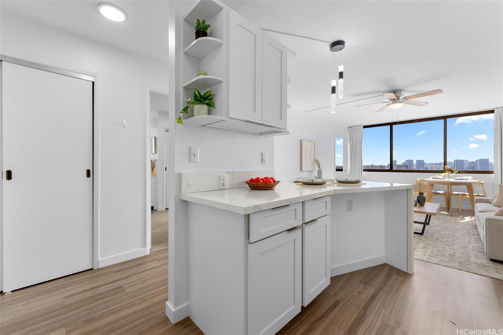 Kukui Plaza condo # D2412, Honolulu, Hawaii - photo 6 of 21