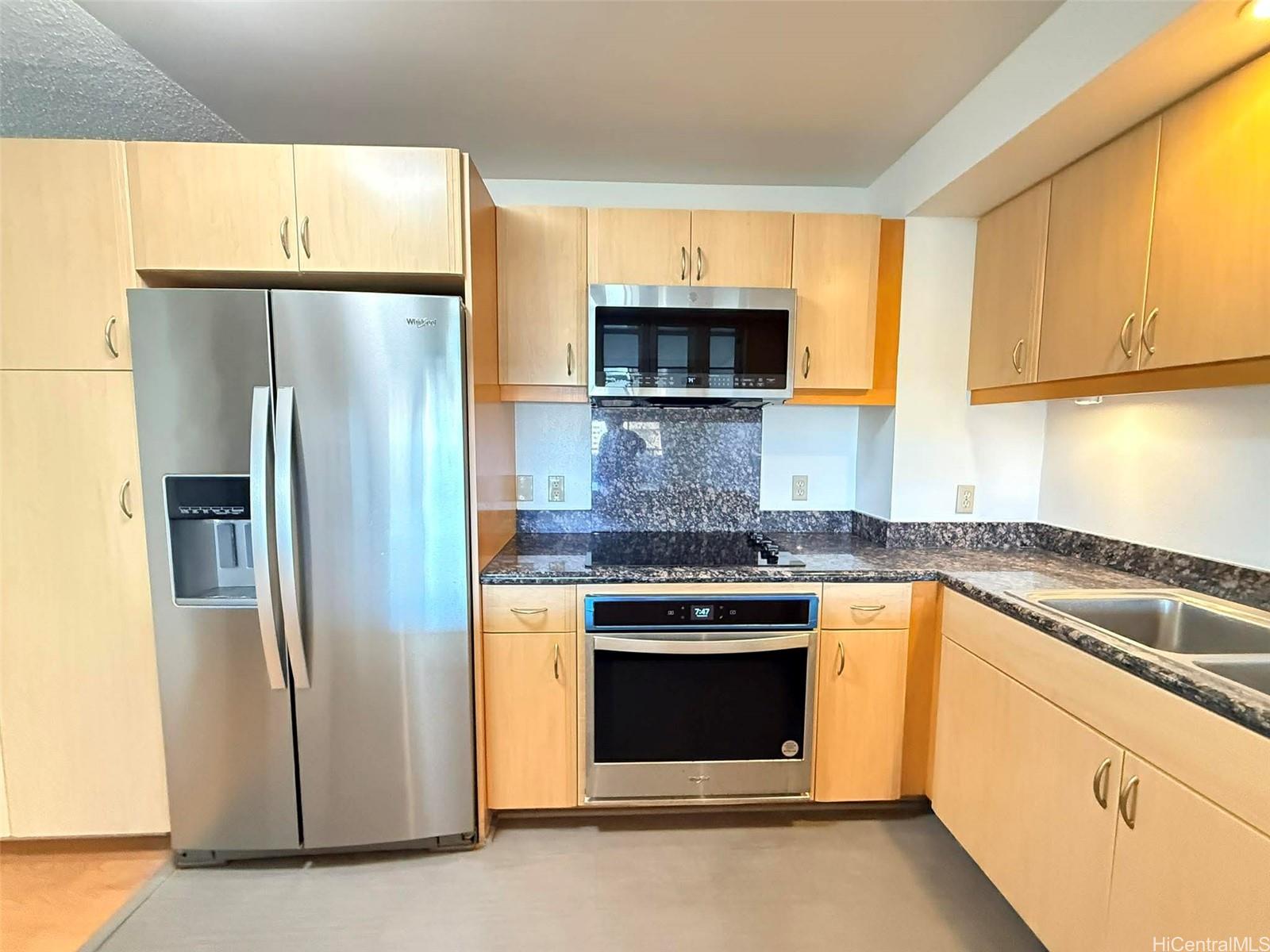 Kukui Plaza condo # D2701, Honolulu, Hawaii - photo 2 of 25