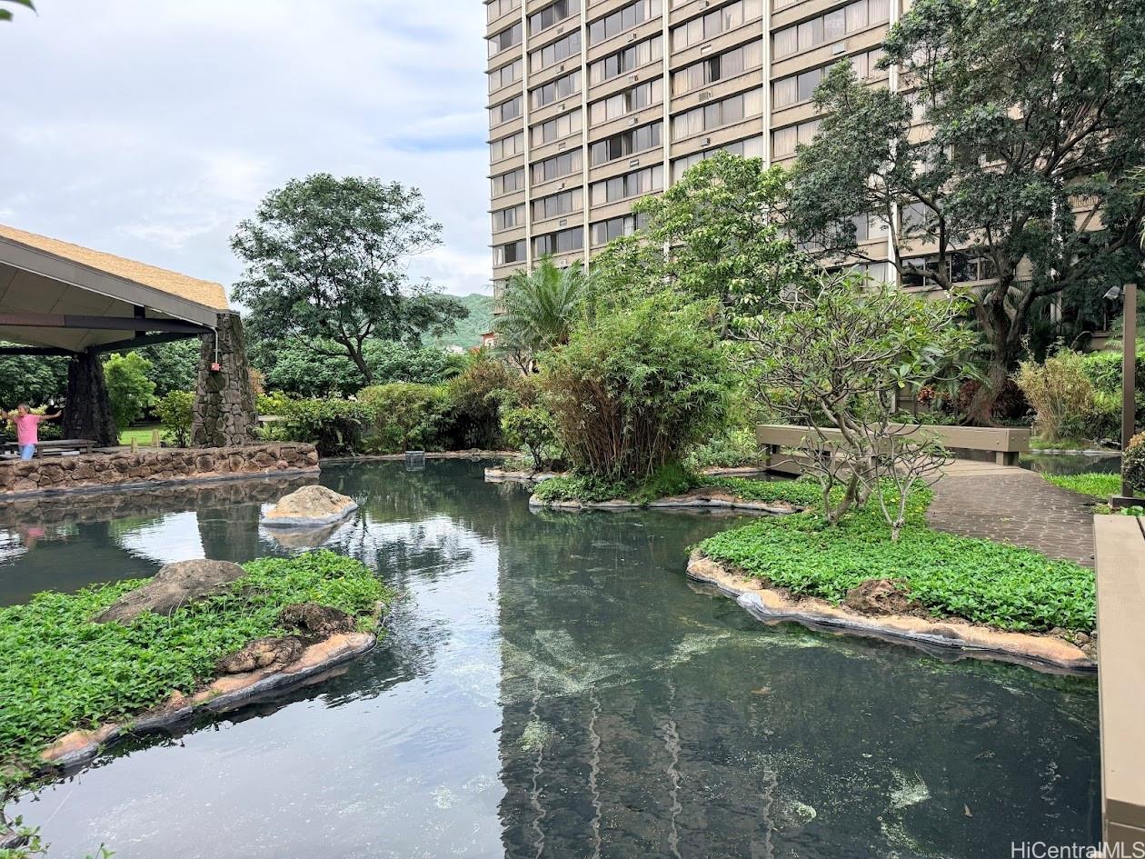 Kukui Plaza condo # D2701, Honolulu, Hawaii - photo 18 of 25